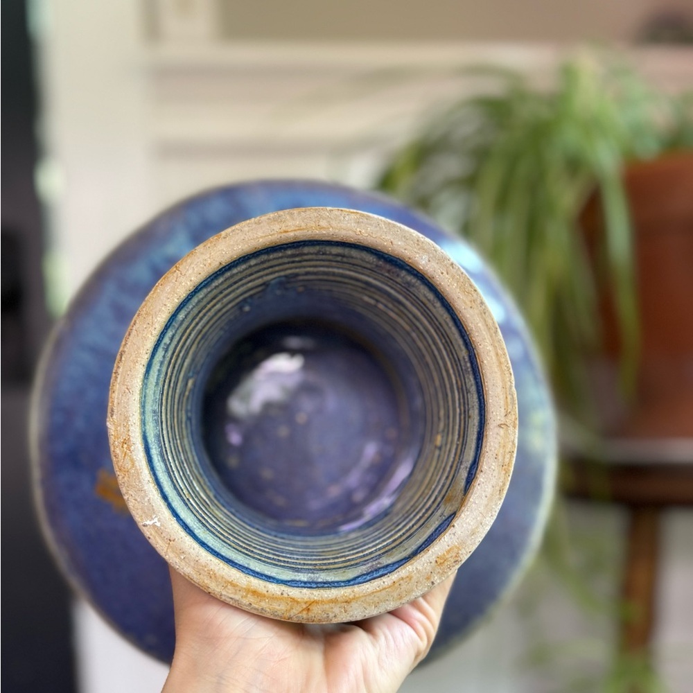 Handcrafted Blue studio pottery signed Pedestal plate - Picture 4 of 10